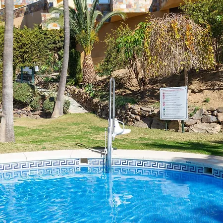 Lovely Higueron Apartment Benalmadena